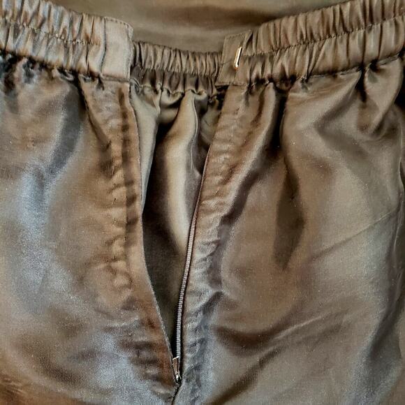 Indian Inspired Black Rayon 2-PC Set Foral Embroidered Jacket & Skirt SZ 20 - Picture 14 of 16